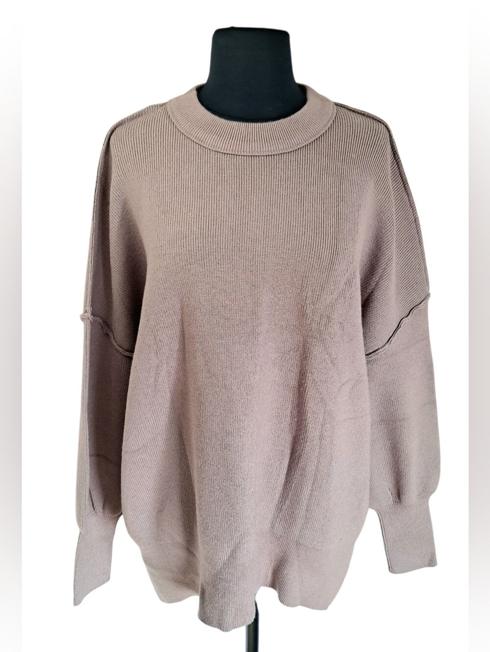 Lillusory Women's Oversized Ribbed Knit Pullover Sweater Size Medium NWT